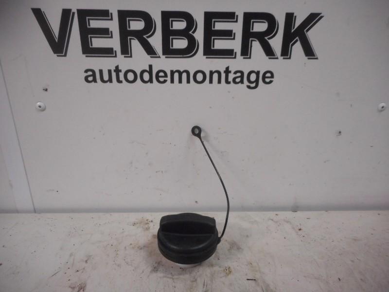 BOUCHON DE RESERVOIR Opel Mokka / Mokka X (01-2012/12-2019), Utilisé, Opel