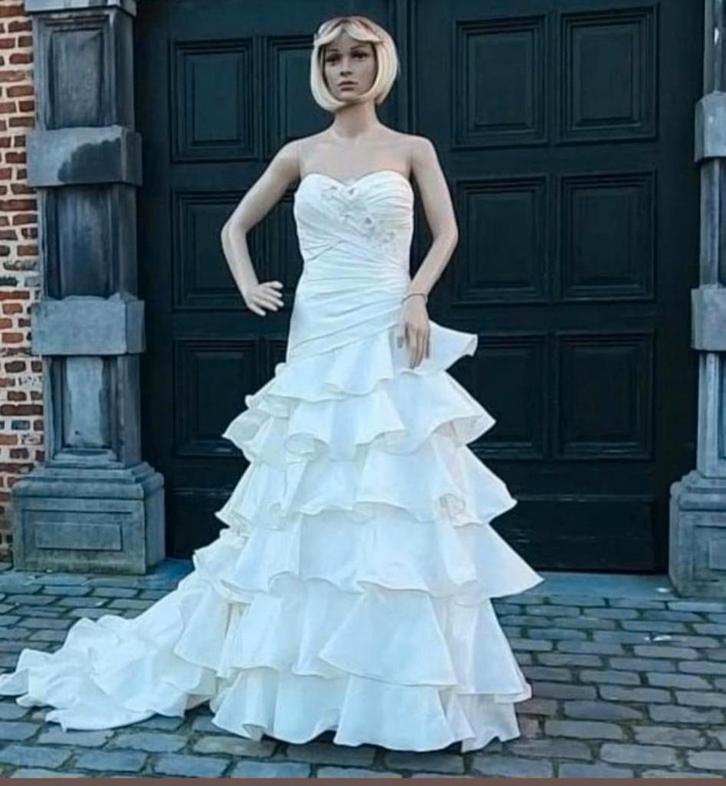 ✨️ANN&JOHN Trouwjurk Maat XS/S - Met BUNDELKORTING‼️✨️, Kleding | Dames, Trouwkleding en Trouwaccessoires, Zo goed als nieuw, Trouwjurk