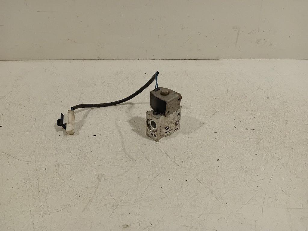 Sensor diversen BMW i3, Onderdelen@venauto.nl, Van der Ven Autorecycling B.V., Gebruikt, Ettenseweg 76, 4706 PB Roosendaal, The Netherlands