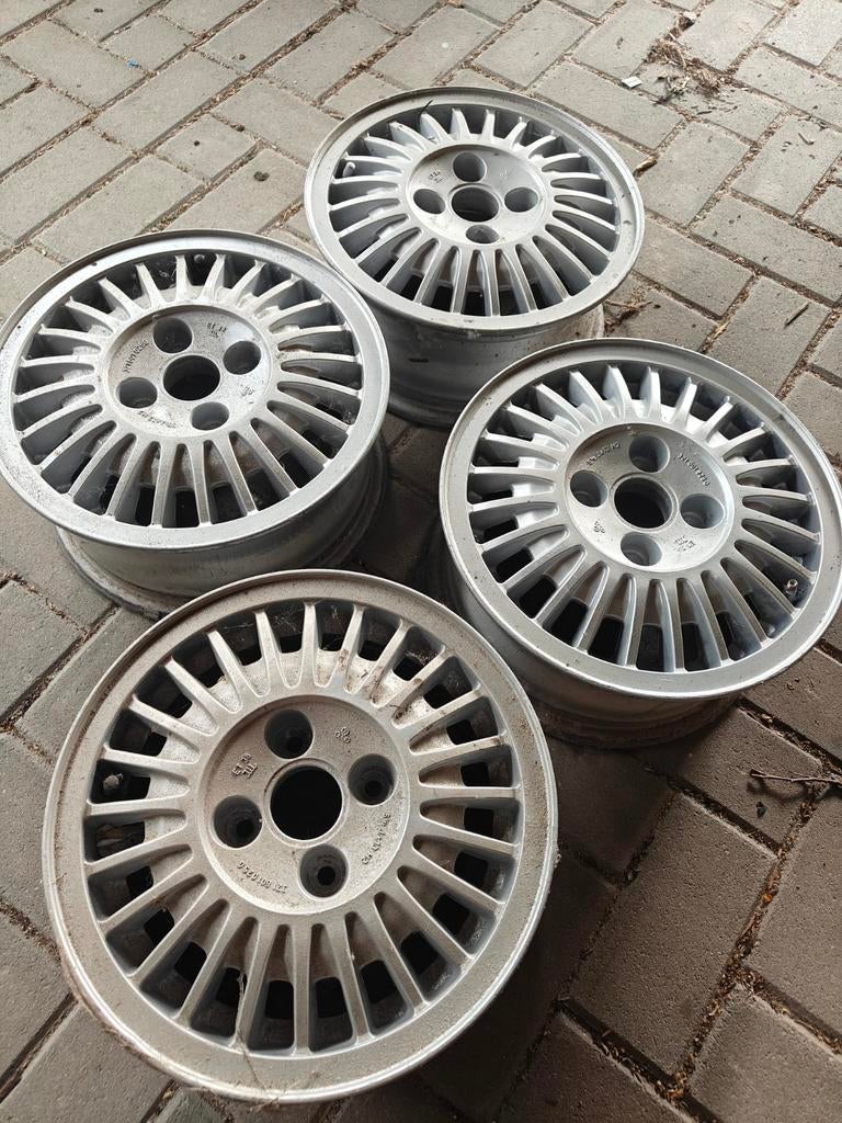 Set van 4 originele VW aluminium velgen – 13 inch, 4x100, Ophalen, 13 inch, Velg(en)