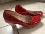 Pumps Softwave 38 rood lakleer weinig gedragen, Kleding | Dames, Schoenen, Pumps, Ophalen of Verzenden, Zo goed als nieuw, Rood