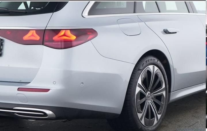 Mercedes-Benz E-klasse 300 e break Luxury Line | Distronic |, Argent ou Gris, Entreprise, Hybride rechargeable, Noir