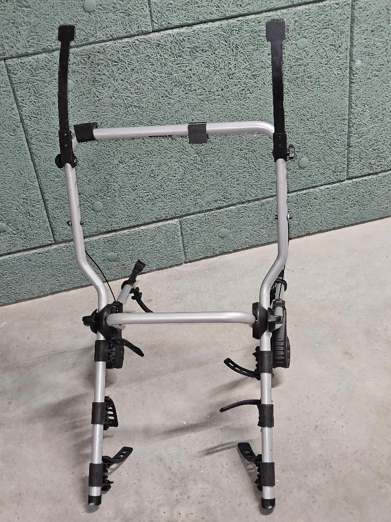 THULE fietsenrek op de achterklep, Auto diversen, Fietsendragers, Ophalen, 3 fietsen of meer, Zo goed als nieuw, Achterklepdrager