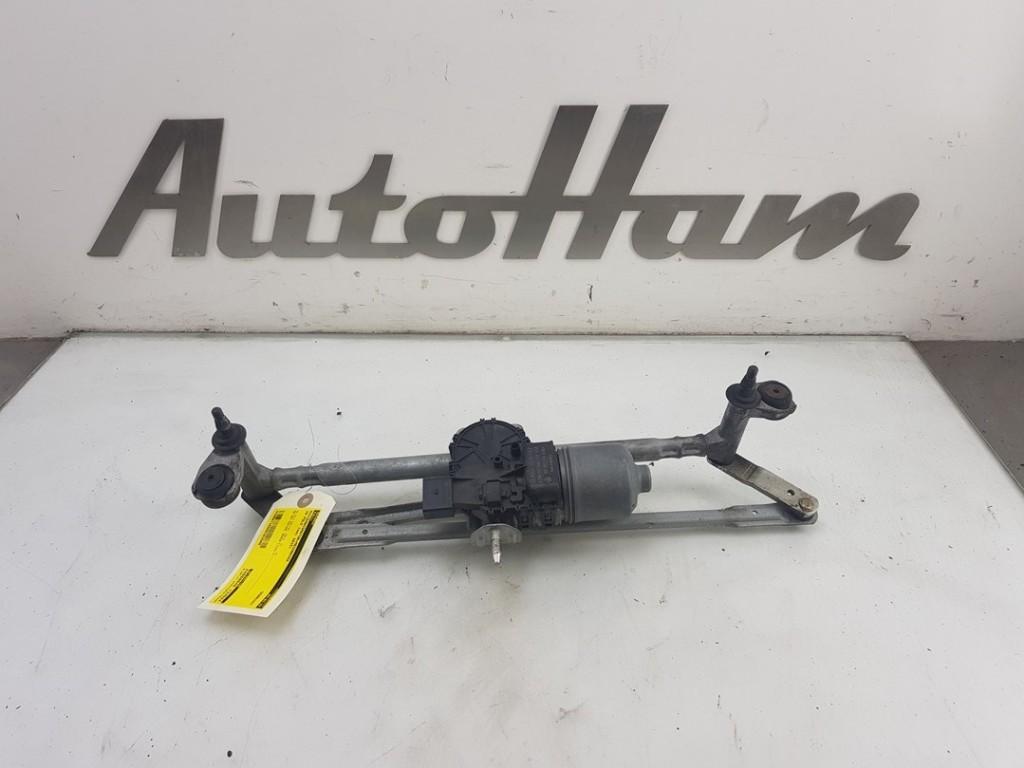 MOTEUR + TRINGLERIE ESSUIE GLACE AVANT Polo V (6R), Autos : Pièces & Accessoires, Robert Bosch AG, Volkswagen, Utilisé, Robert-Bosch-Allee 1
74232  Abstatt, DE