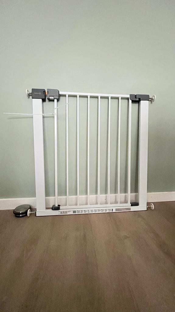 Safety 1st Traphekje Quick Close, Enfants & Bébés, Barrières, Utilisé, Barrière de sécurité, Métal ou Fer, moins de 100 cm, Enlèvement