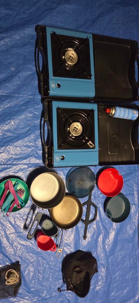 Vuurtjes + pannen, Caravanes & Camping, Accessoires de camping, Enlèvement