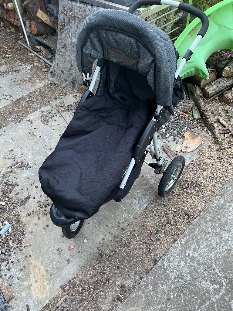 Buggy 3 wielen, Ophalen, Gebruikt, Zonnekap