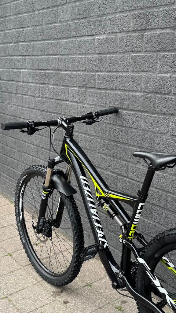 Mountainbike Specialized Camber L, Fietsen en Brommers, Ophalen, Zo goed als nieuw