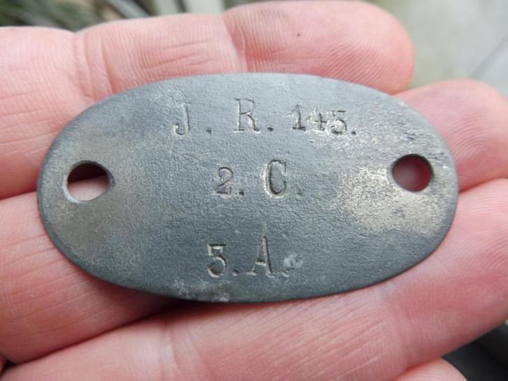 WO1 erkennungsmarke Infanterie-Regiment Nr.143. Bodemvondst, Verzamelen, Militaria | Algemeen, Landmacht, Hulzen of Bodemvondsten