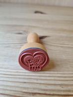 houten stempel Liefde is, Hobby en Vrije tijd, Stempelen, Ophalen of Verzenden, Nieuw, Houten stempel