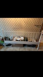 Lit sommier à lattes, Maison & Meubles, Chambre à coucher | Lits, Enlèvement, Comme neuf, Deux personnes, Blanc