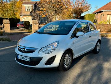 Opel corsa 1.2 benzine, 56.000 km, 11.2011, Euro 5. beschikbaar voor biedingen