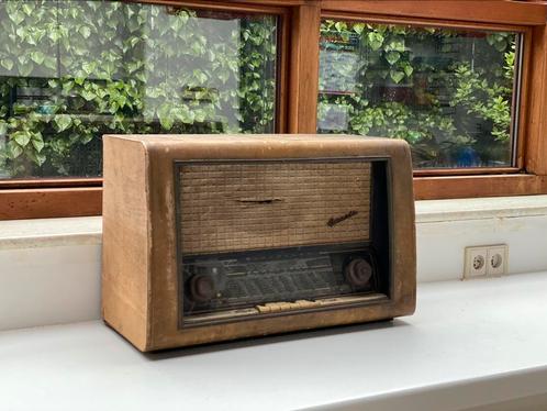Vintage radio, Audio, Tv en Foto, Radio's, Zo goed als nieuw, Radio, Ophalen of Verzenden