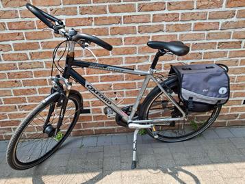 Oxford rainbow trekking herenfiets in zeer goede staat
125€
 beschikbaar voor biedingen