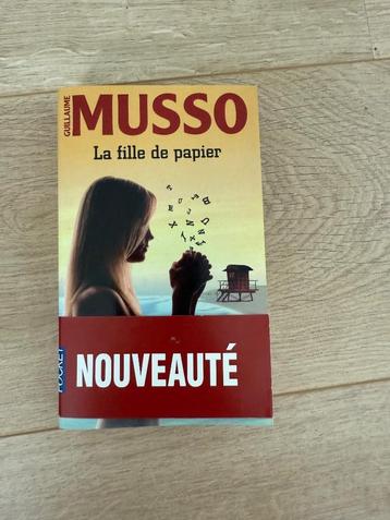 Roman La fille du Papier Musso beschikbaar voor biedingen