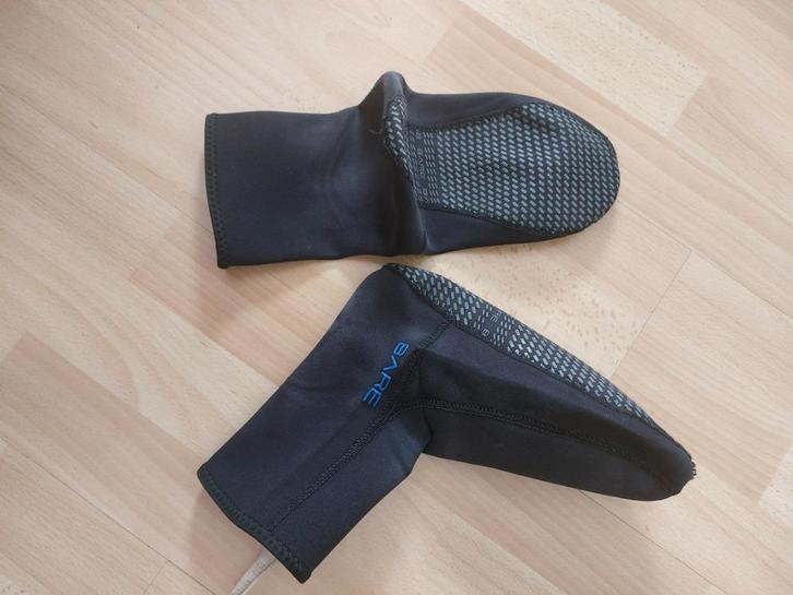 Duikkousen Bare 2mm Neo socks lux, Watersport en Boten, Duiken, Gebruikt, Overige typen, Ophalen