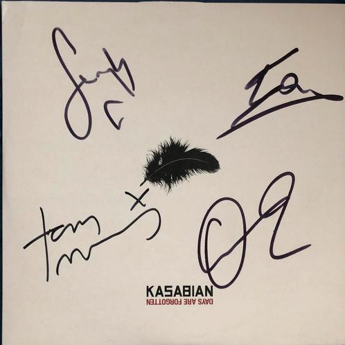 Kasabian - Days Are Forgotten signé (très rare), CD & DVD, Vinyles | Rock, Neuf, dans son emballage, Enlèvement