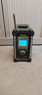 Makita werfradio BMR100 – perfect voor garage of werkplaats, Ophalen of Verzenden, Gebruikt, Bouwradio
