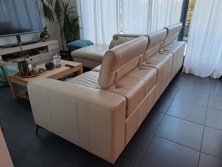 Lederen hoeksalon, belgisch merk Varam, Huis en Inrichting, Zetels | Zetels en Chaises Longues, Gebruikt, Vierpersoons of meer