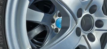 5 wielen met DEZENT 17" + Hankook Ventus V12 beschikbaar voor biedingen