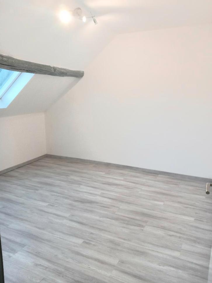 Triplex, 4 gd ch, 200m2, jardin,garage, rénové, Immo, Appartements & Studios à louer, Province de Hainaut, 50 m² ou plus