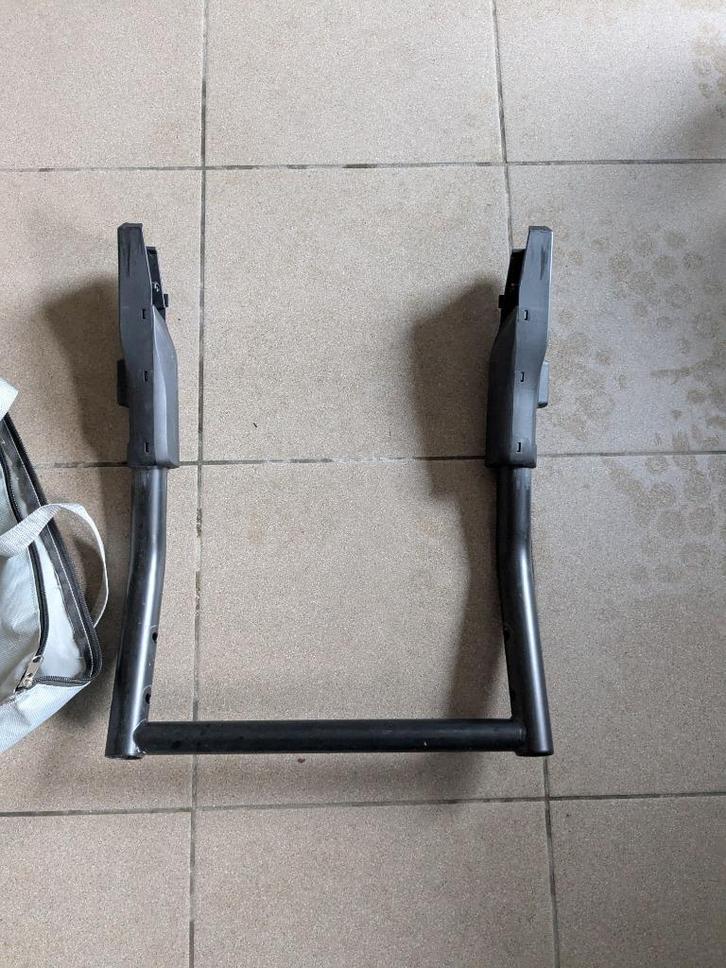 Autostoel adapter makki load, Fietsen en Brommers, Fietsaccessoires | Buggydragers, Gebruikt, Ophalen