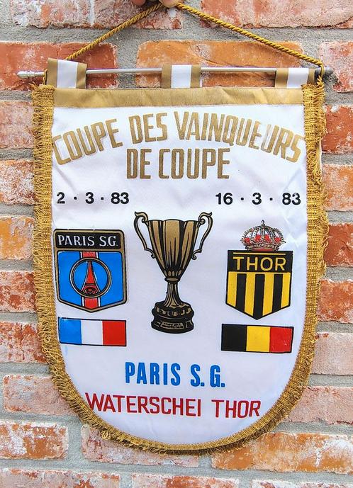 Thor Waterschei PSG Paris Saint Germain 1983 kwartfinale, Diversen, Vlaggen en Wimpels, Ophalen of Verzenden