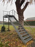 Galva trap met bordes en leuning, Doe-het-zelf en Bouw, Ladders en Trappen, Ophalen, Zo goed als nieuw, Trap