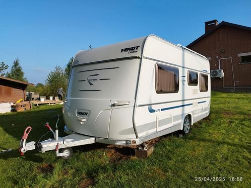 Fendt 470, Caravans en Kamperen, Caravans, tot en met 4, 1000 - 1250 kg, Fendt, Vast bed, Gascomfoor, Koelkast, Lichtmetalen velgen