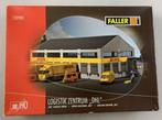 Faller 130981 Logistiek Centrum DHL H0 1:87 modeltrein nieuw, Hobby en Vrije tijd, Gebruikt, Ophalen of Verzenden