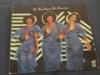 lp the three degrees new dimensions, Cd's en Dvd's, Vinyl | R&B en Soul, 1960 tot 1980, Soul of Nu Soul, Gebruikt, Ophalen of Verzenden