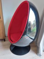 "Egg chair" zwart/rood, Maison & Meubles, Enlèvement, Utilisé