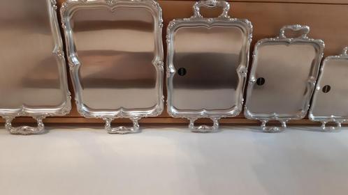 Inox schalen met handvat Alessi Italië, Huis en Inrichting, Woonaccessoires | Schalen en Manden, Ophalen of Verzenden