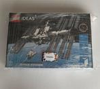 Lego 21321 International space center, Ophalen of Verzenden, Zo goed als nieuw, Lego