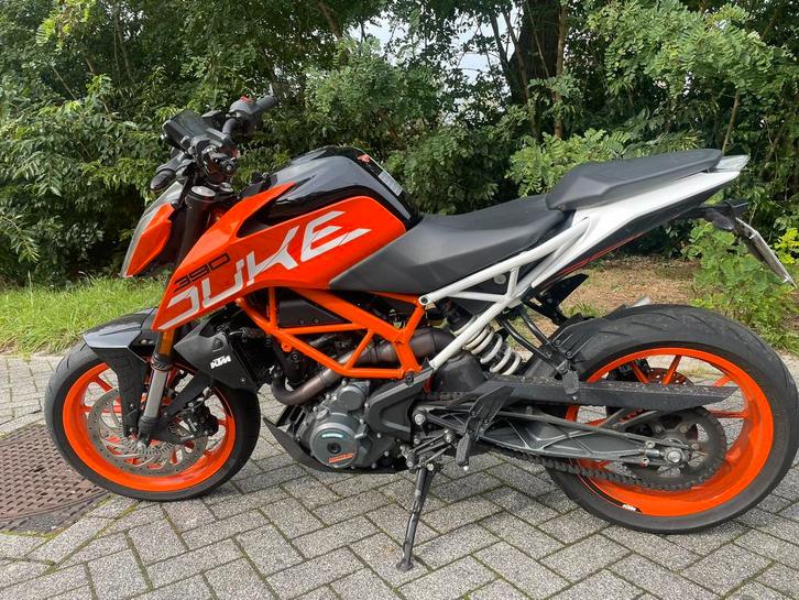 Ktm duke 390, Motoren, Motoren | KTM, Particulier, Naked bike, 12 t/m 35 kW, 1 cilinder, Minimaal motorrijbewijs A2, LED Verlichting