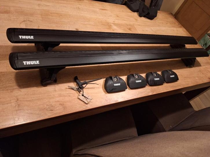 Thule Wingbar set pour break Fiat Tipo, Autos : Divers, Porte-bagages, Comme neuf, Enlèvement