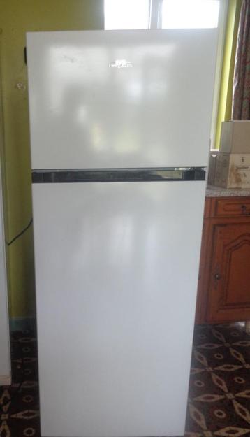 combiné frigo/congélateur, Electroménager, Réfrigérateurs & Frigos, 150 à 200 litres, Enlèvement, Comme neuf, Avec compartiment congélateur