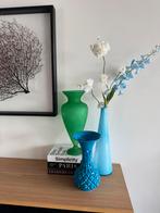 Assortiment vazen blauwe opaline en groene in frosted glas, Huis en Inrichting, Ophalen, Zo goed als nieuw, Glas
