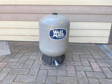 drukvat sanitaire installatie beschikbaar voor biedingen