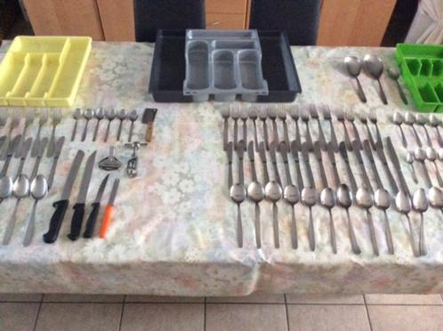 Te koop 2 sets bestek + uittrekbare bestekbak, Huis en Inrichting, Keuken | Bestek, Gebruikt, Bestekset, Inox of Chroom, Vaatwasserbestendig
