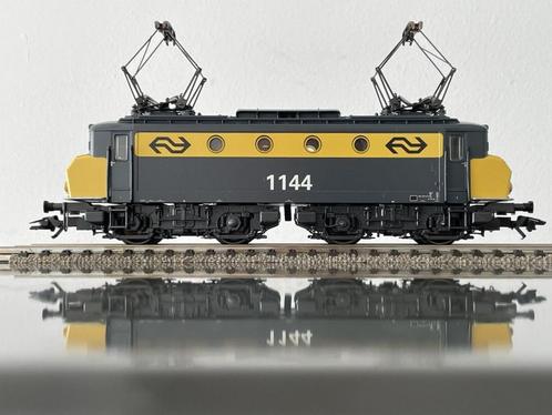 E-LOK - LOCO TRIX 22310 - NS - SERIE 1100 - ANALOG + NEM 8, Hobby & Loisirs créatifs, Trains miniatures | HO, Comme neuf, Locomotive