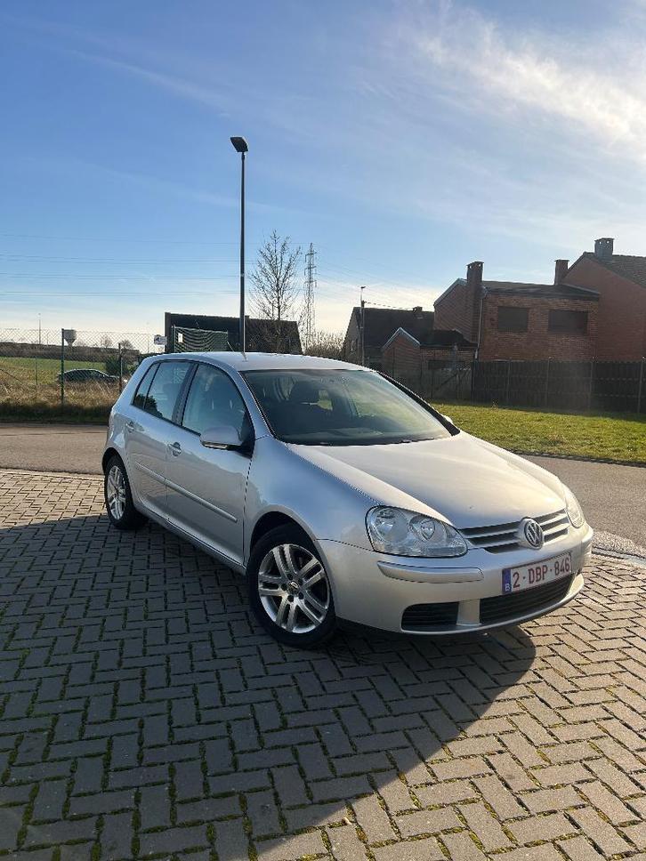 Golf 5 1.9 2008, Auto's, Volkswagen, Particulier, Golf, Diesel, Euro 4, Berline, 5 deurs, Handgeschakeld, Zilver of Grijs, Zwart