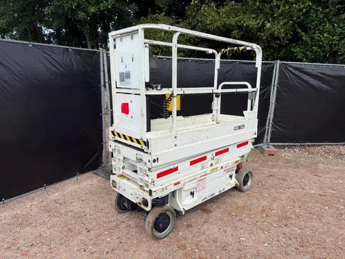 Schaarlift JLG 8m, Doe-het-zelf en Bouw, Lieren en Takels, Ophalen
