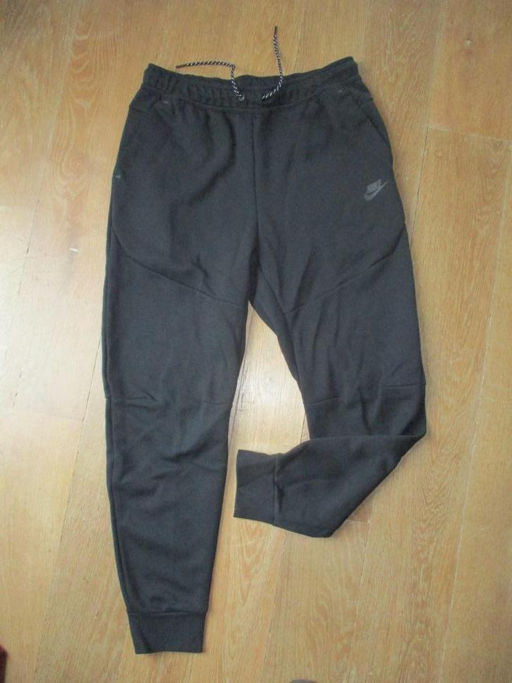 Nieuw Nike tech sportswear fleece broek  joggingsbroek, Kleding | Heren, Sportkleding, Nieuw, Fitness, Maat 52/54 (L), Zwart, Ophalen of Verzenden