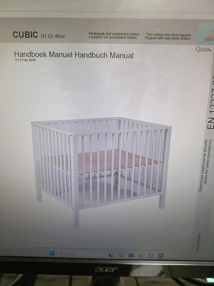 Kinderpark met verstelbare bodem gratis af te halen., Kinderen en Baby's, Babyparken, Gebruikt, Vierkant, In hoogte verstelbaar