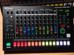 Roland TR-8S Rhythm Performer, Muziek en Instrumenten, Drumcomputers, Ophalen, Zo goed als nieuw, Roland