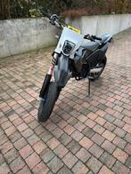 Husqvarna 125 supermoto met papieren!, 6 versnellingen, 125 cc, Zo goed als nieuw, Ophalen
