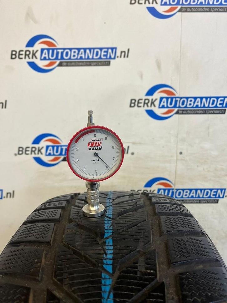 4x Vredestein Wintrac Xtreme S 225/50 R18 99V 225/50/18 2255, Auto-onderdelen, Banden en Velgen, Band(en), Winterbanden, 18 inch