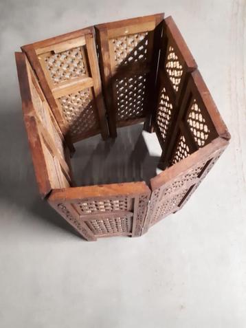 Table basse  beschikbaar voor biedingen