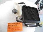 Nitro aerox : radiateur original avec réservoir de refroidis, Vélos & Vélomoteurs, Pièces de cyclomoteur | Scooters, Enlèvement